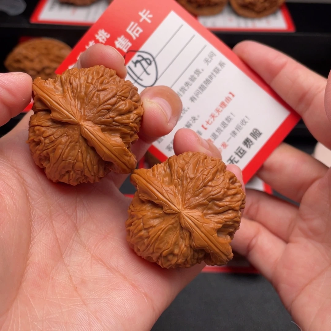 文玩核桃把件白狮子42