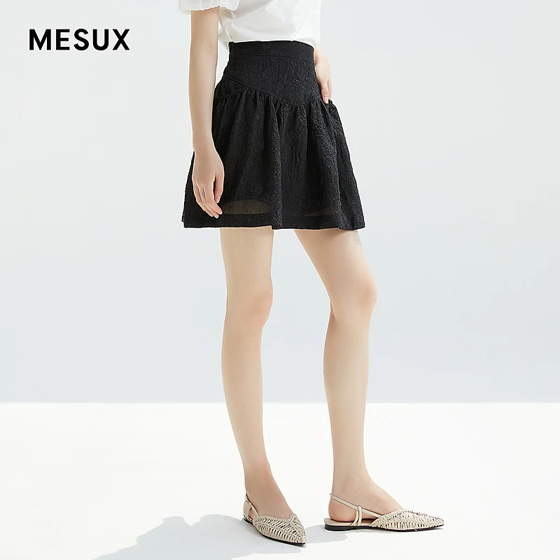 米岫泡泡纱褶皱裙摆收腰型黑提花半裙