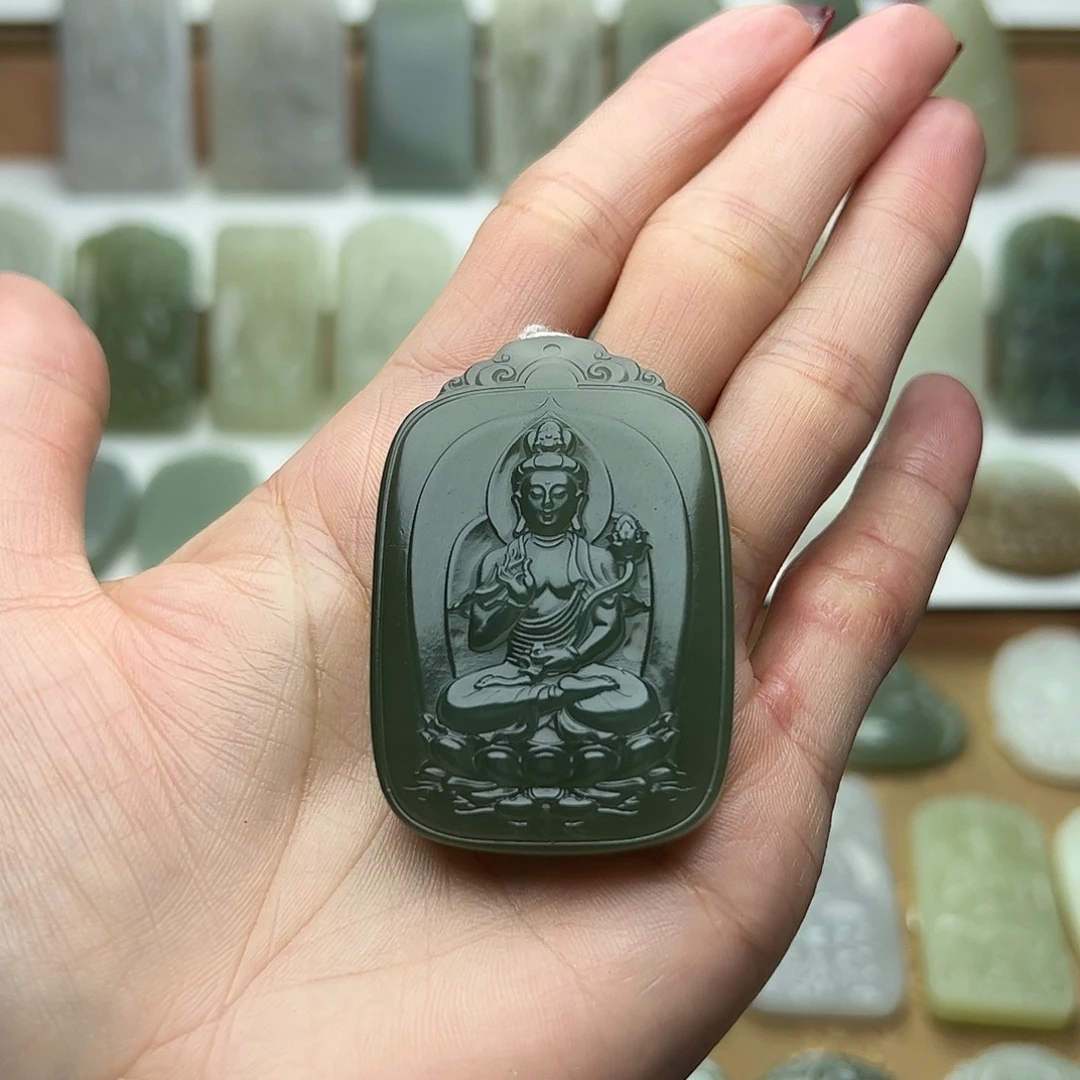 和田玉未镶嵌颈饰