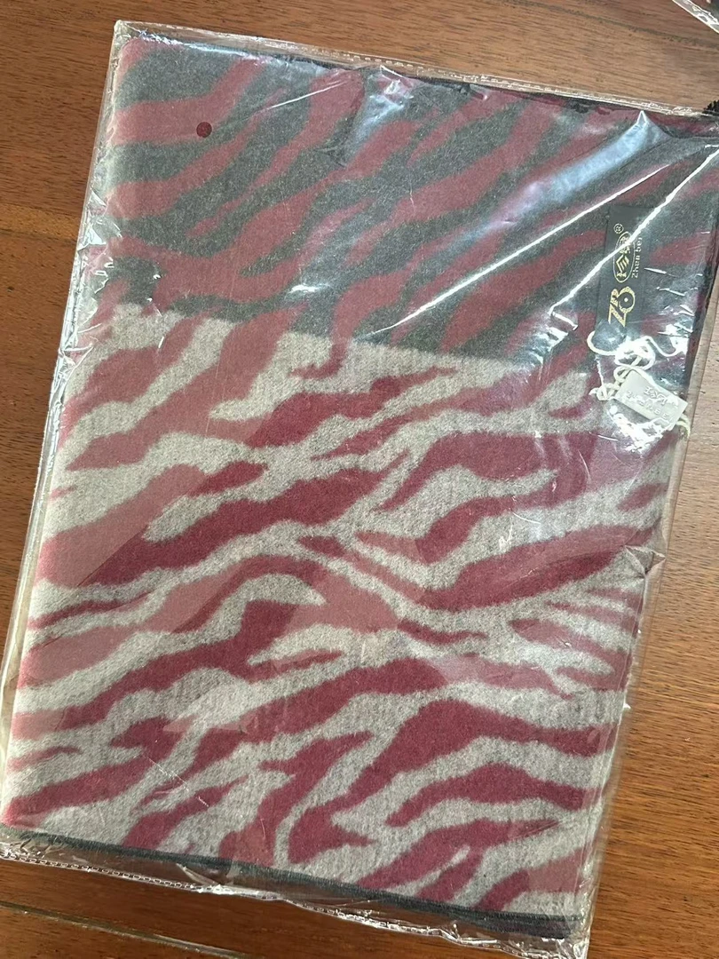 桑蚕丝拉绒围巾