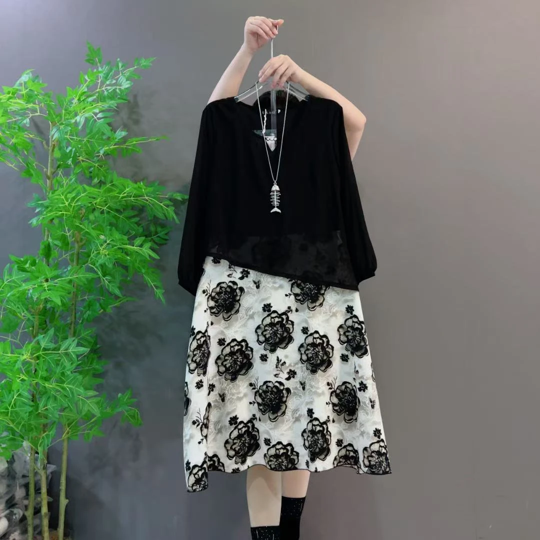 9105洋气假两件拼接大码连衣裙爆款轻奢遮肉年轻