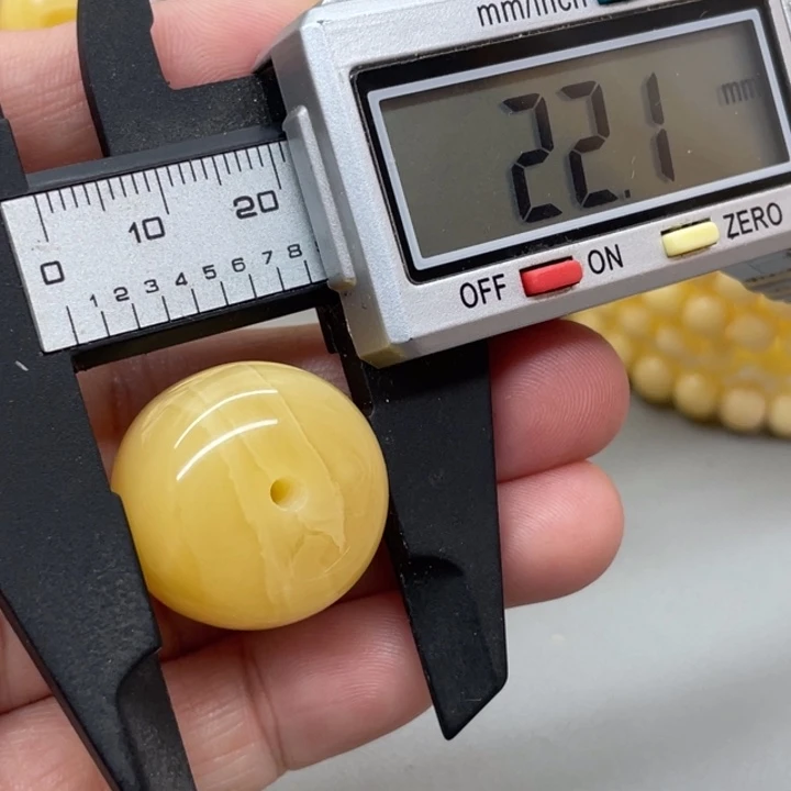 琥珀未镶嵌裸石蜜蜡