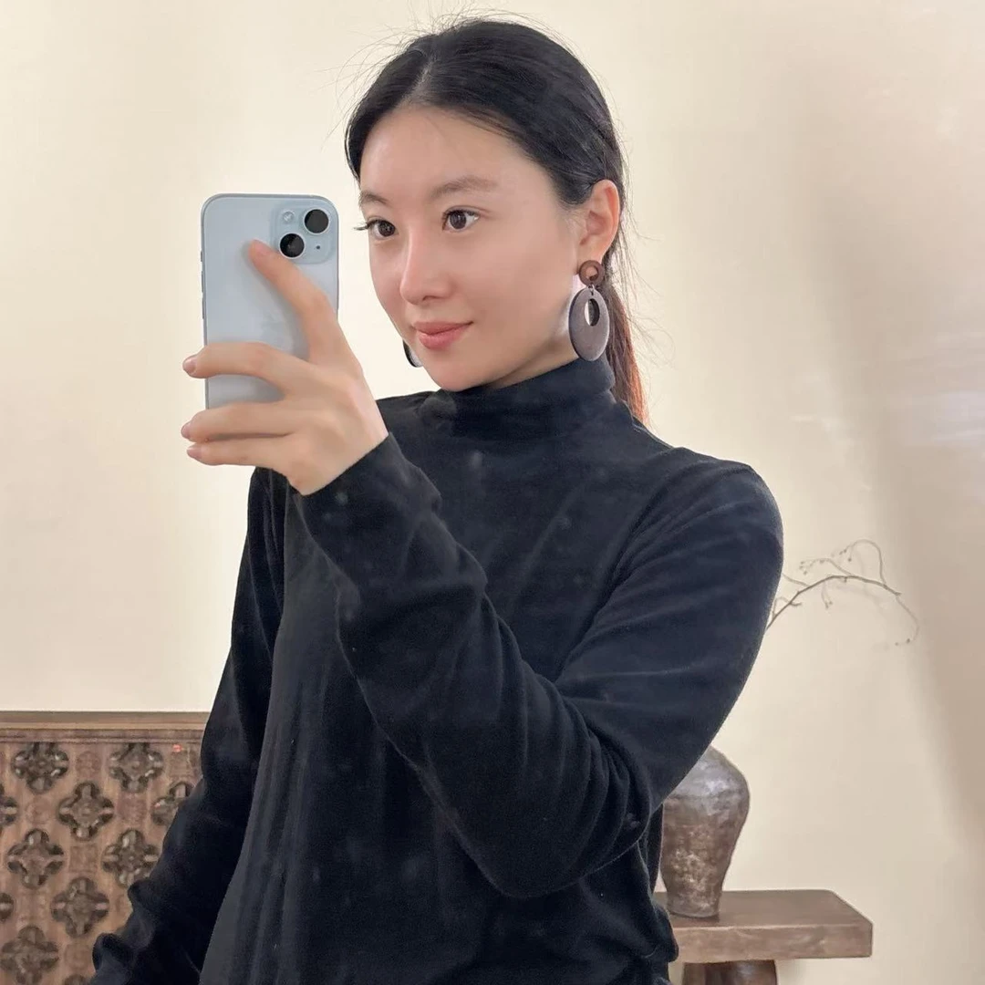 【大梅子推荐】设计款半高领打底0116