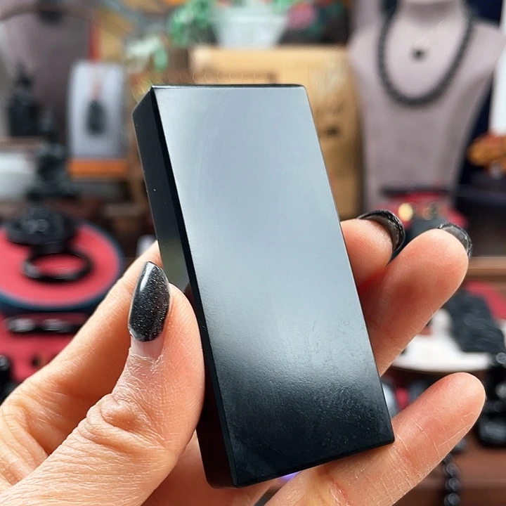 和田玉挂件未镶嵌入门级80.7克左右