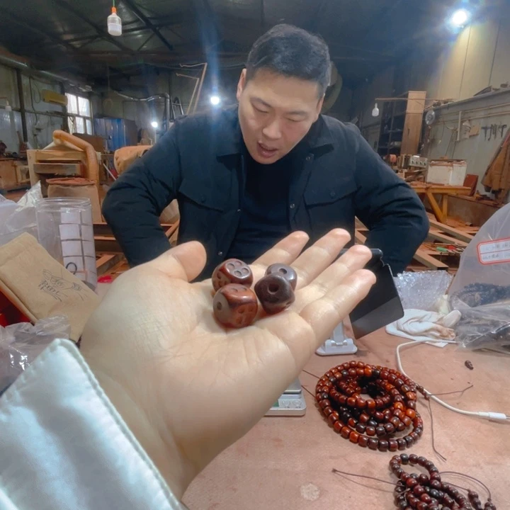 檀香紫檀（小叶紫檀）小骰子