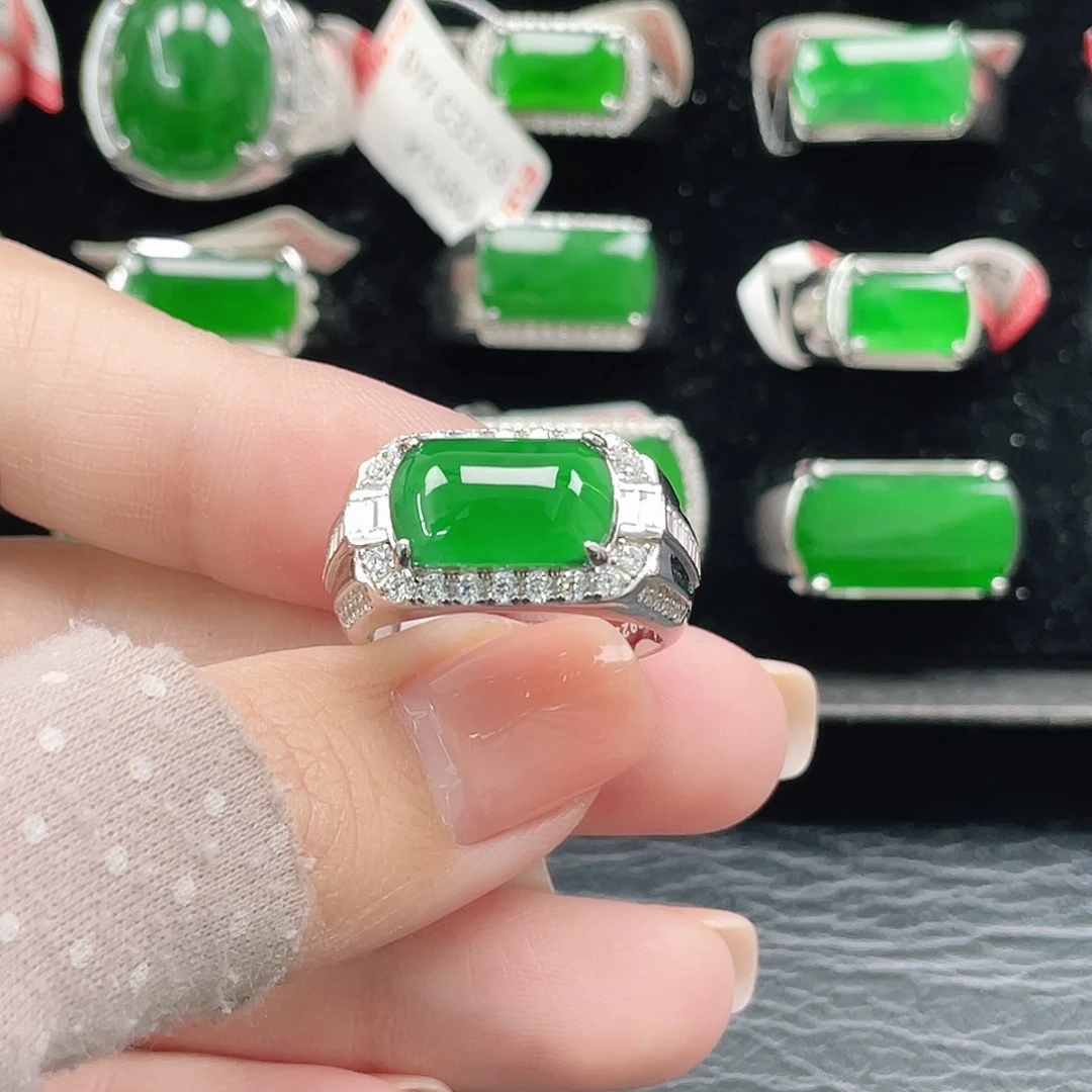 翡翠银S925镶嵌戒指天然A货翡翠没运费险3928