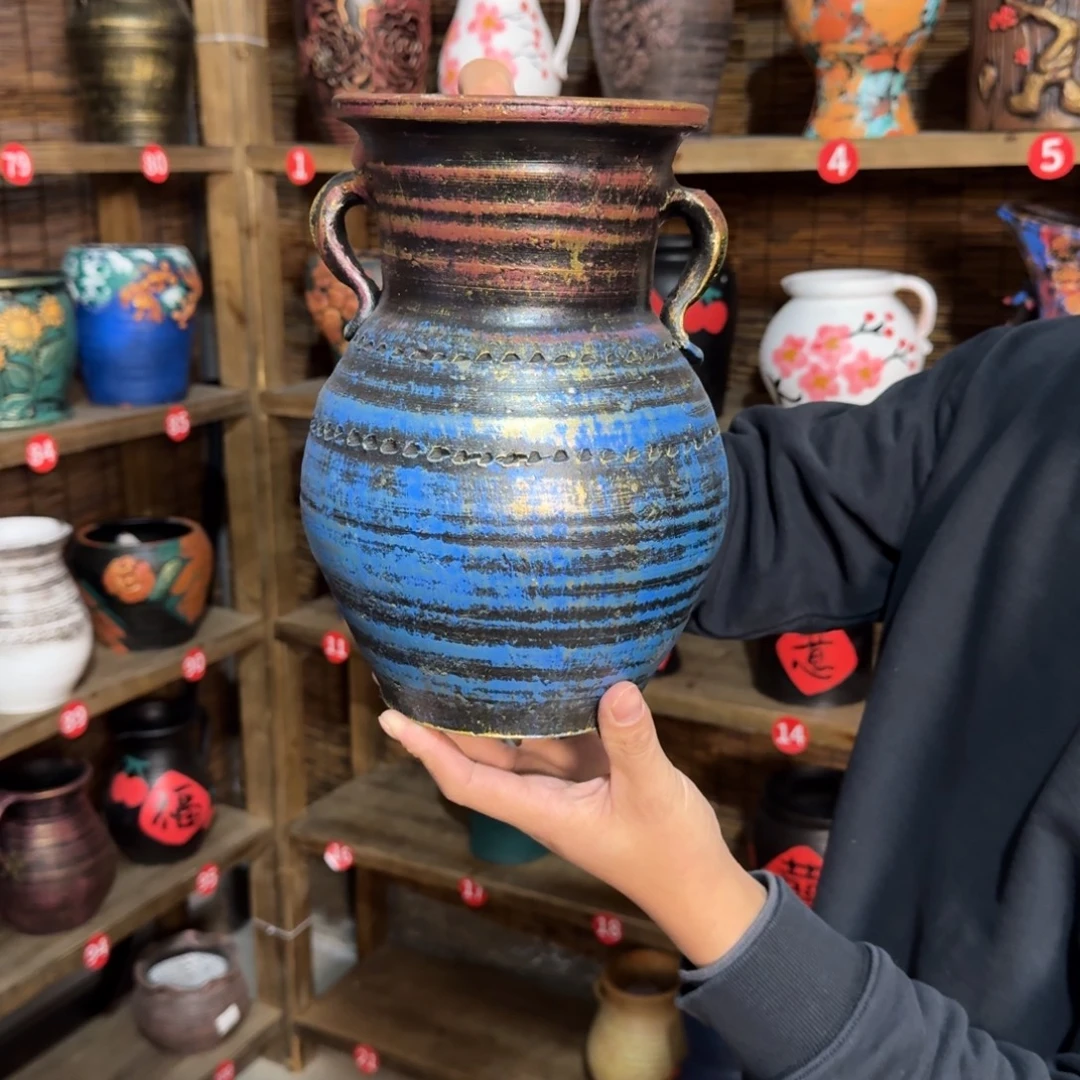 有孔红陶浮雕花盆炸炸炸