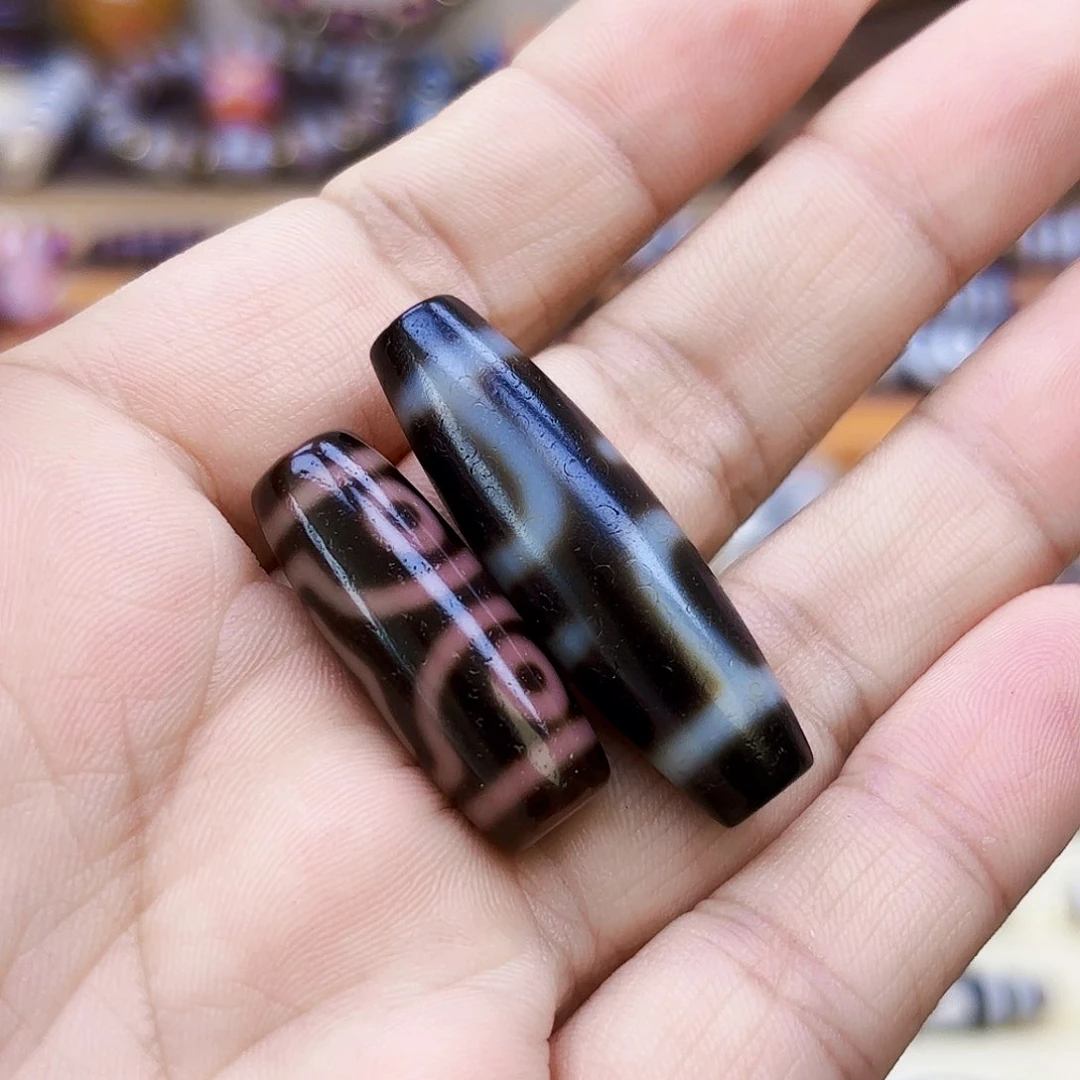 玛瑙/玉髓颈饰未镶嵌L****年