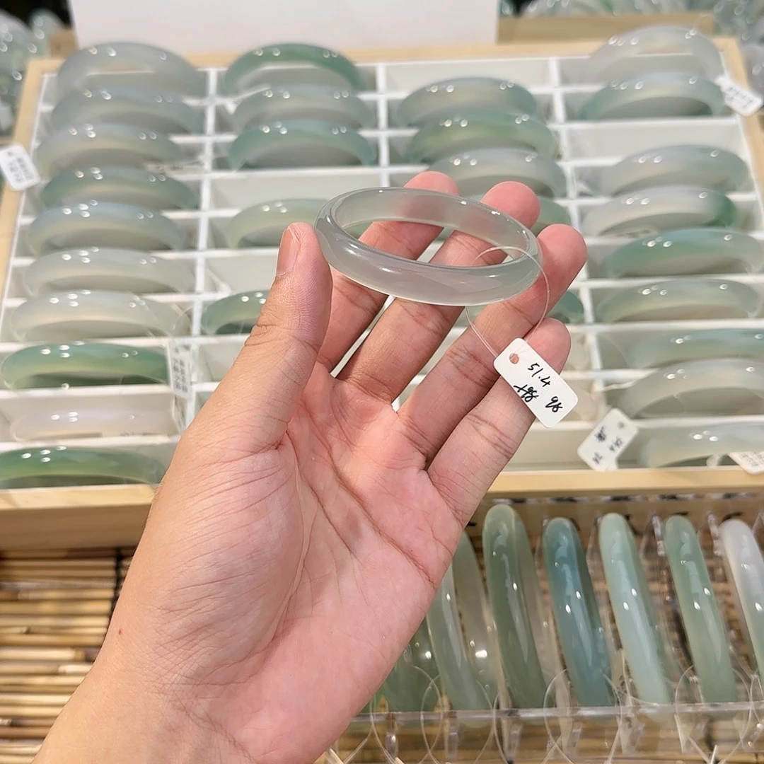 手镯玛瑙/玉髓未镶嵌圈口51.4