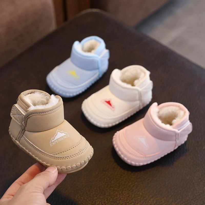 冬季0-1岁婴儿棉鞋加绒加厚6-12月不掉鞋宝宝学步前鞋软底雪地靴