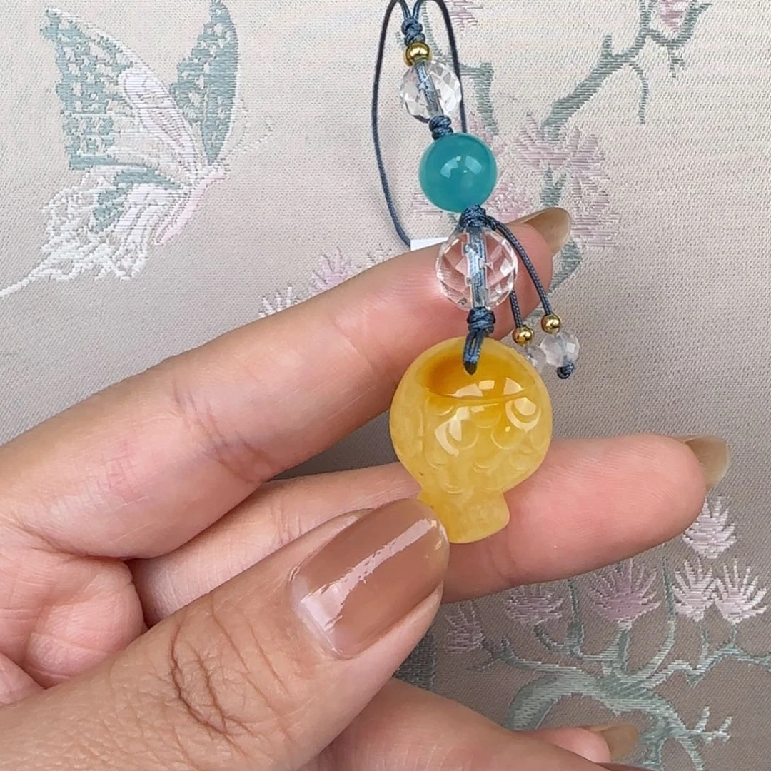 蜜蜡吊坠(赠链)未镶嵌
