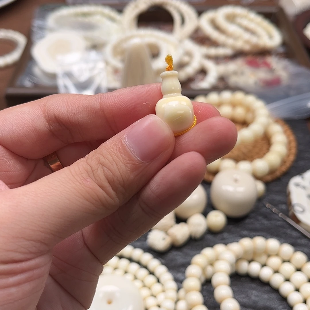 其他猛犸象牙独独微暇三通12mm2.58g