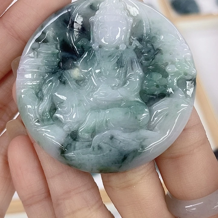 翡翠颈饰未镶嵌没****~翡翠