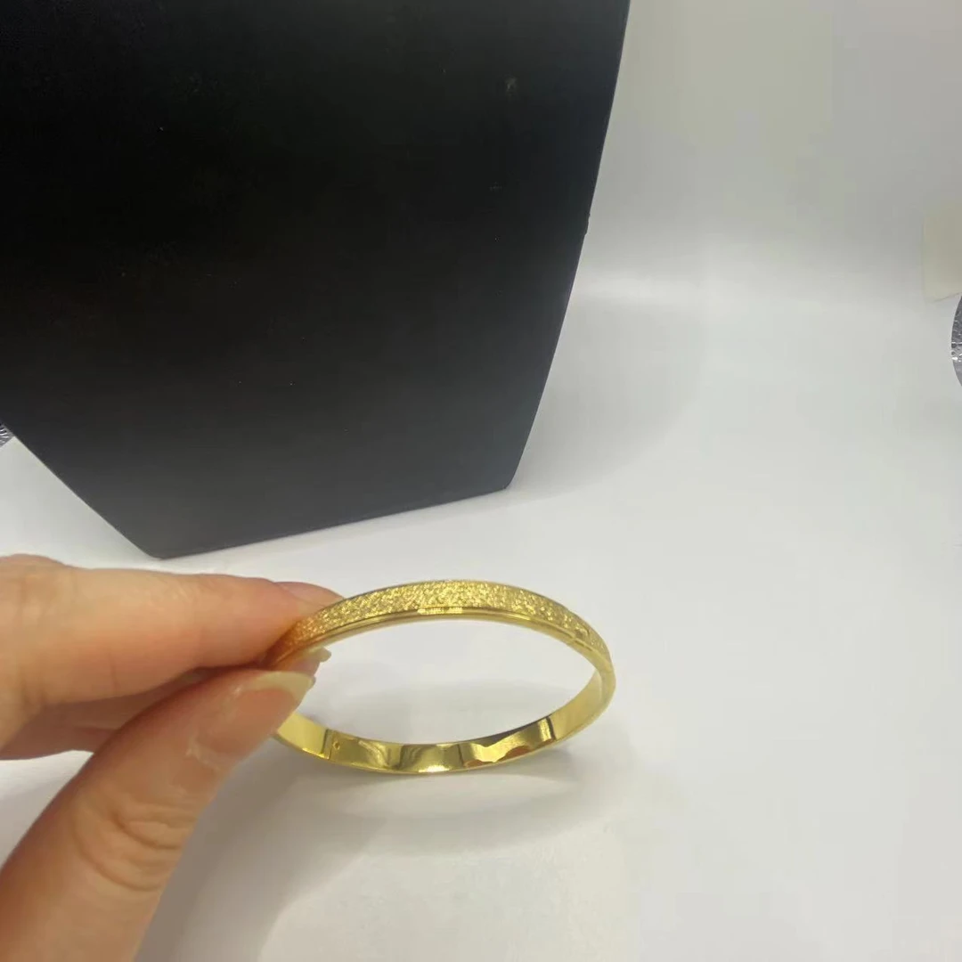 水贝贸易手镯CM136