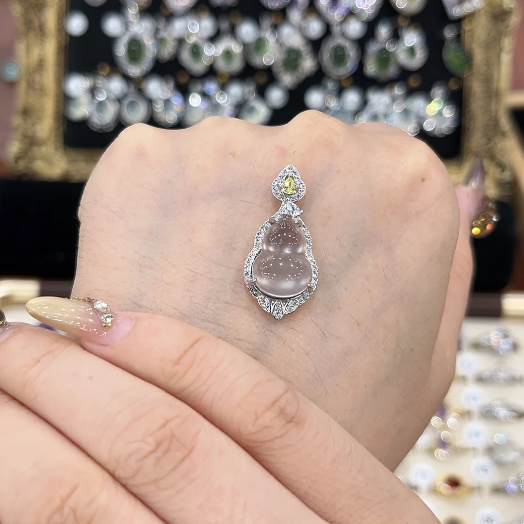 洋***.蛇纹石玉银S925镶嵌颈饰