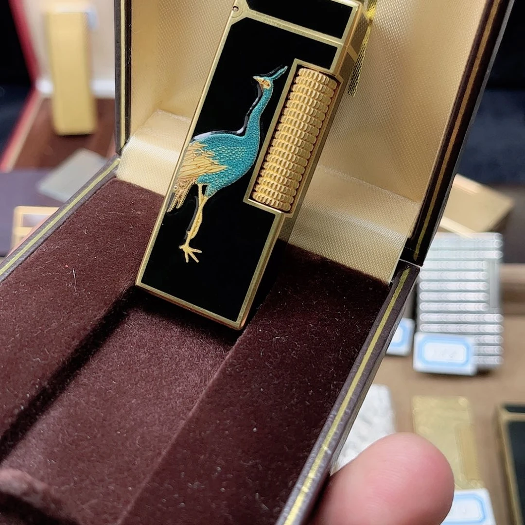 ?四代登浮世绘孔雀打火机