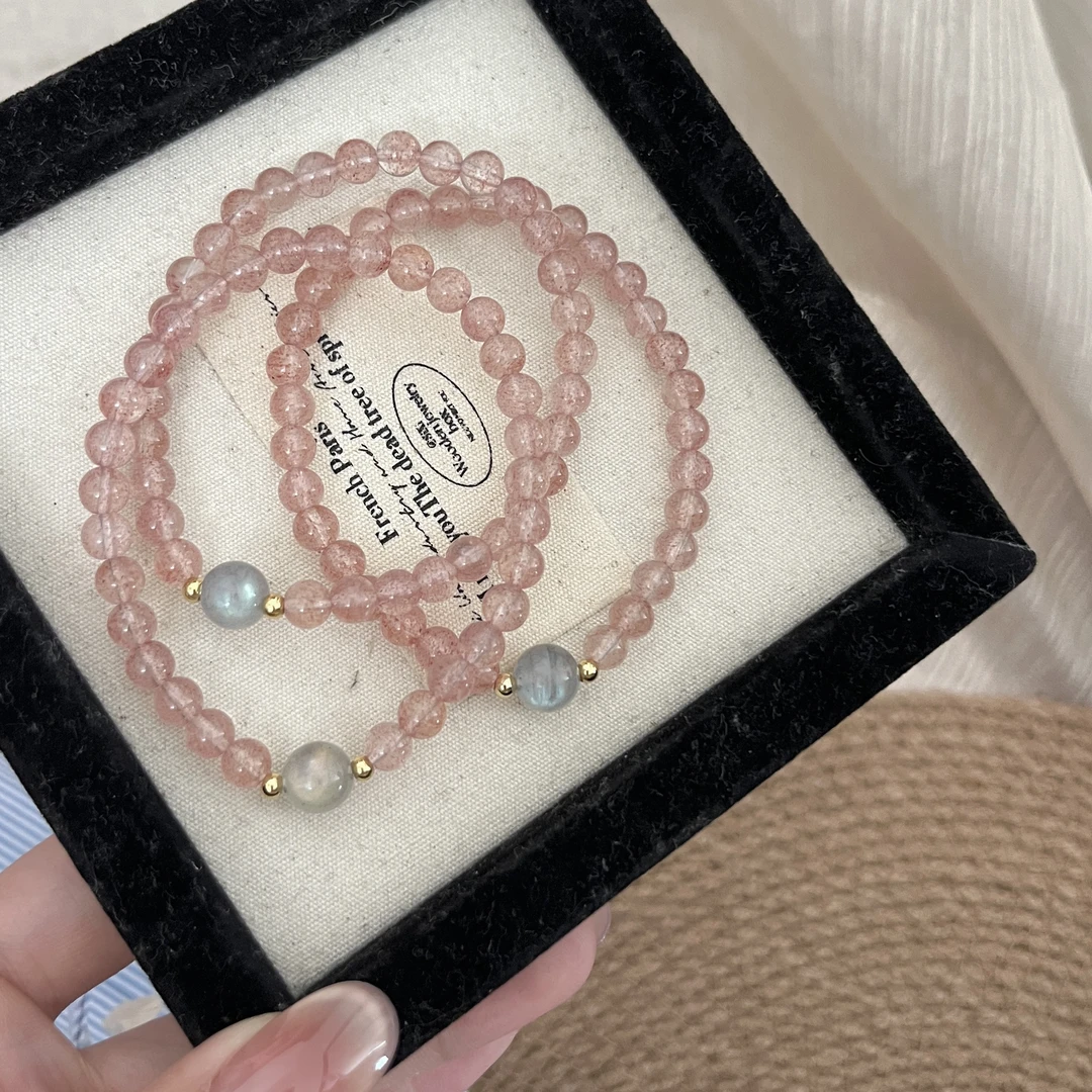 新品手作天然草莓晶手串手链小众高级百搭叠戴显白女生手饰