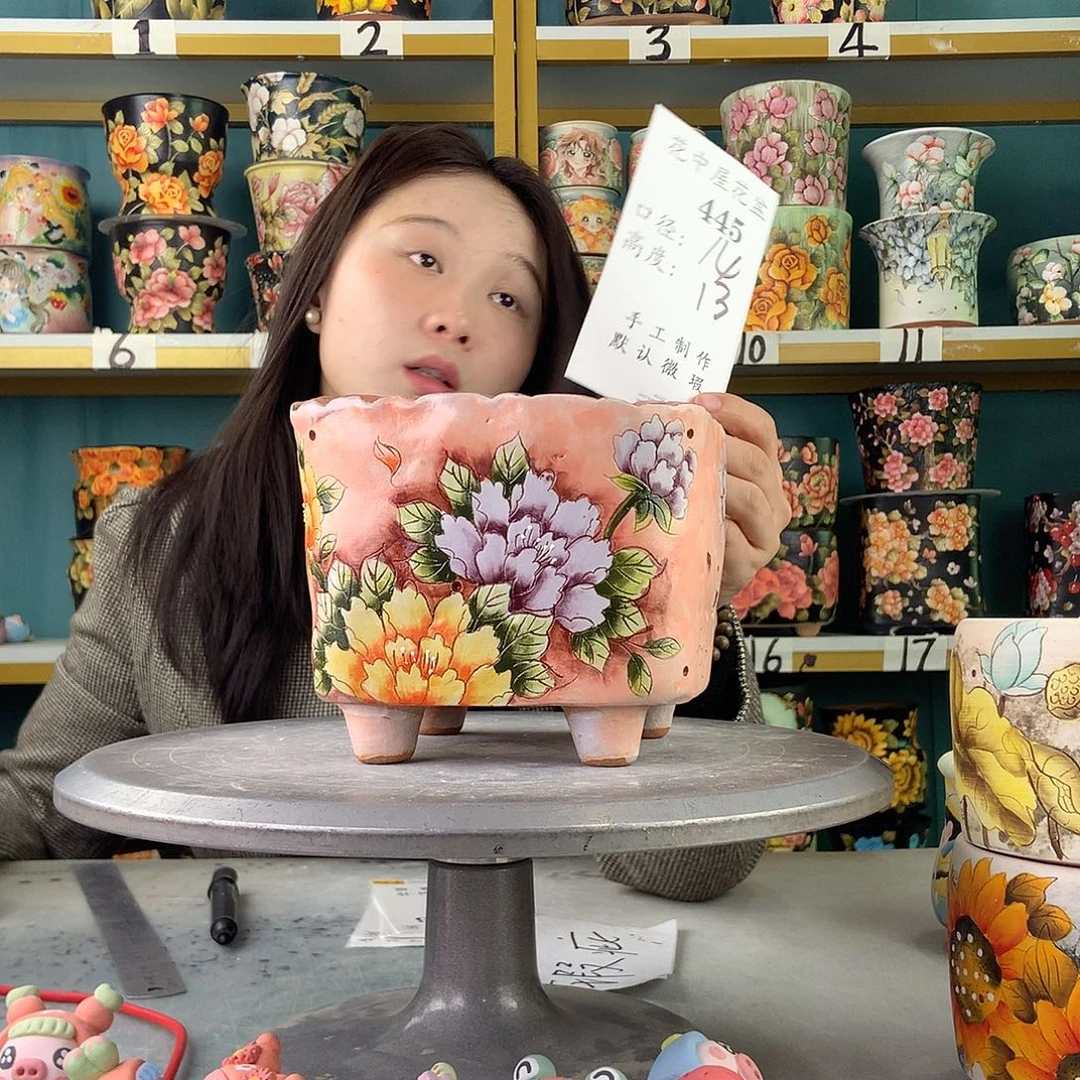 陶景德镇手工花盆445