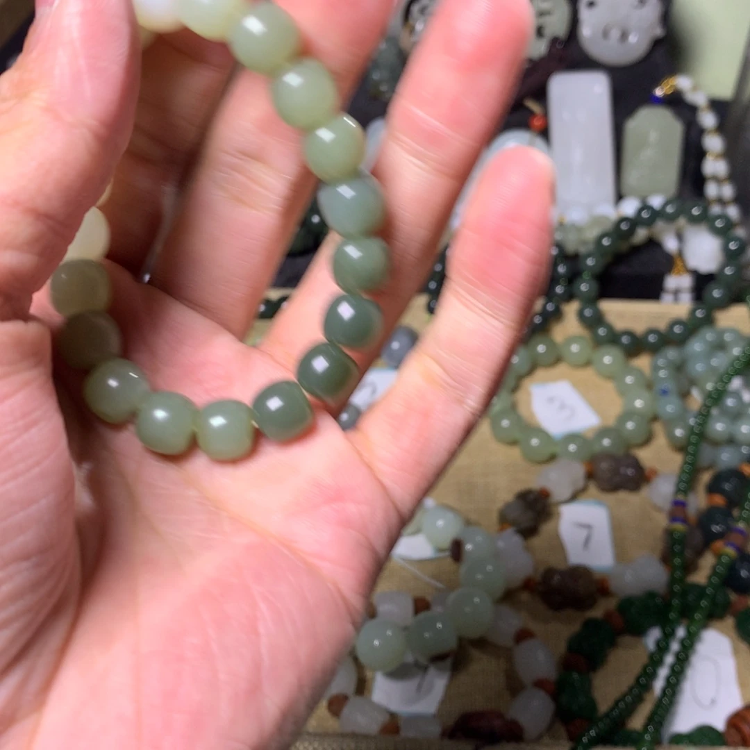 和田玉手链未镶嵌