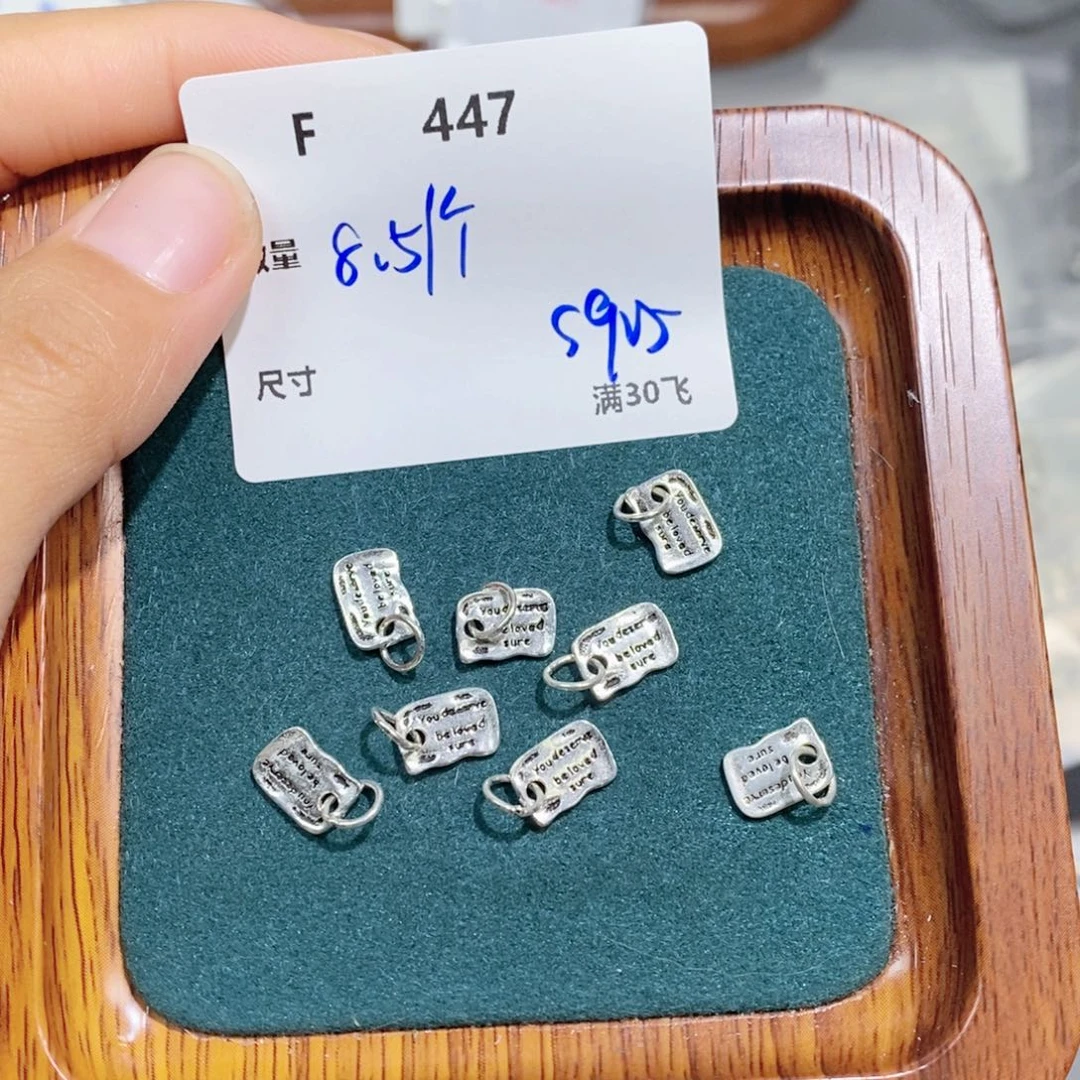 银S925镶嵌颈饰水晶F447