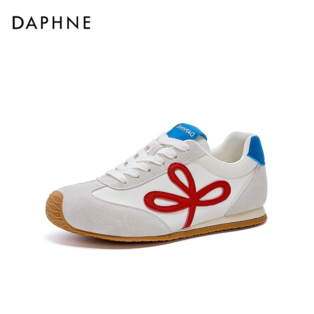 达芙妮软底复古百搭阿甘德训鞋女2025春季新款平底时尚透气休闲鞋