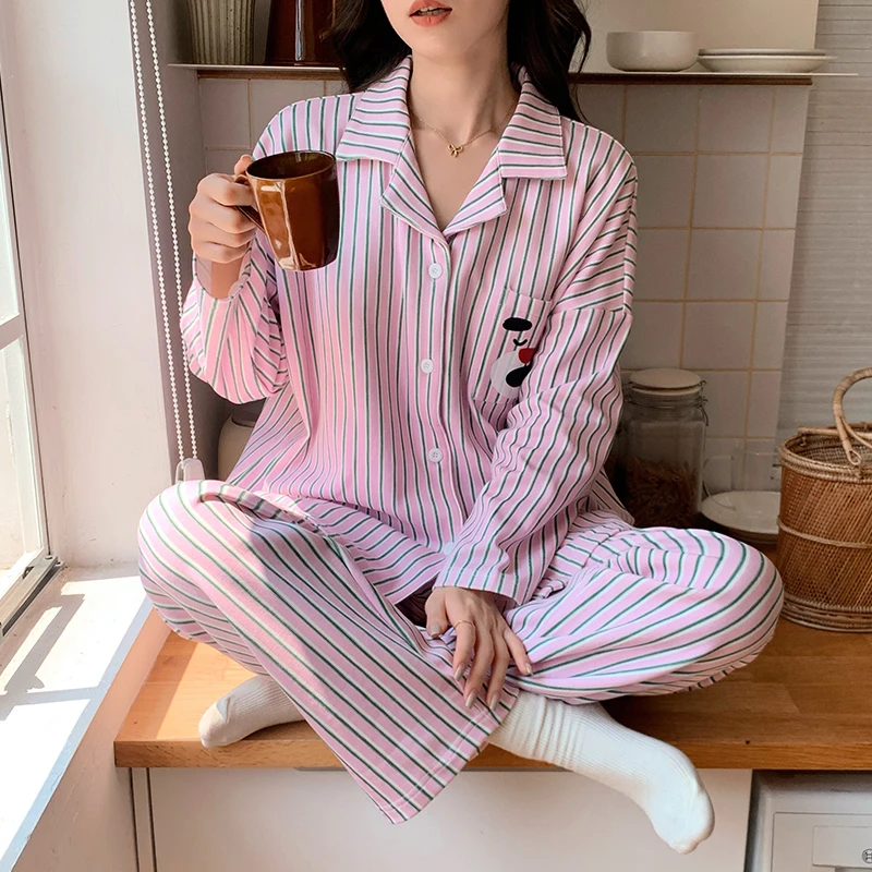 家居服女春秋季长袖长裤新款高颜值卡通可爱可外穿条纹睡衣两件套