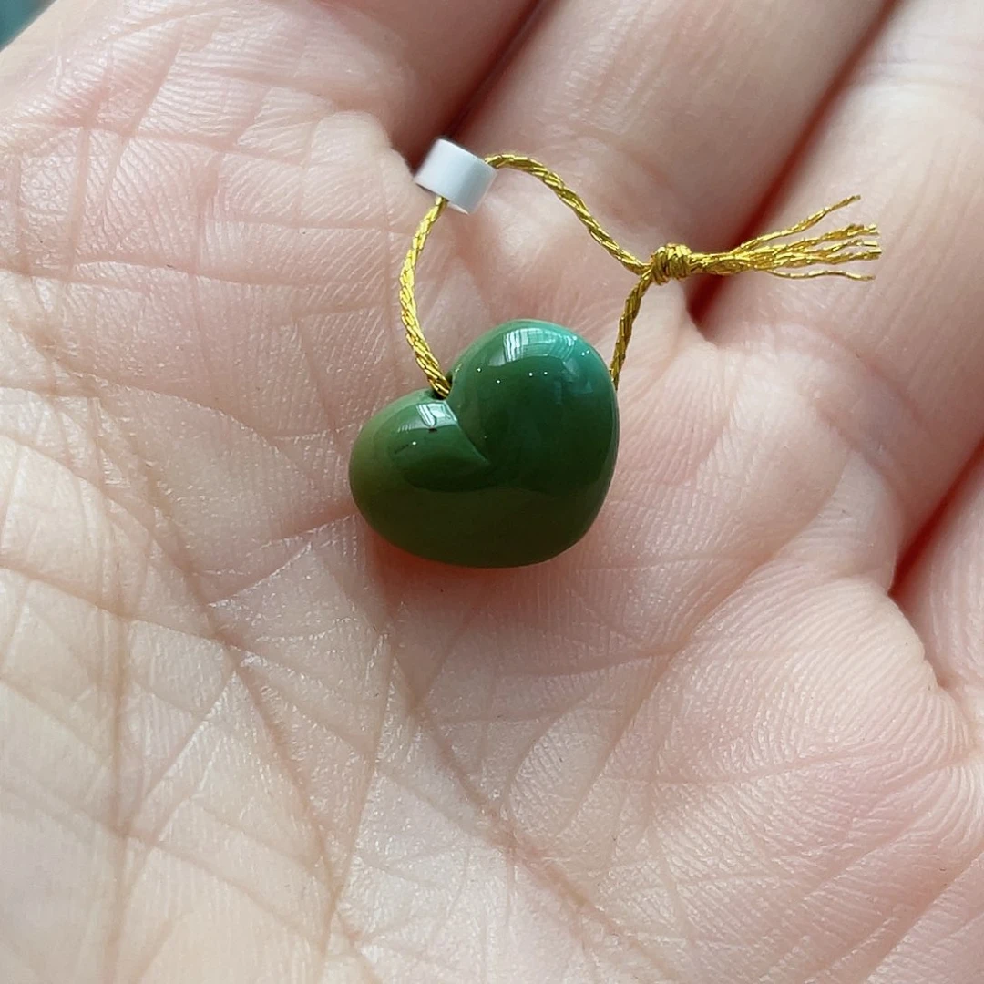 绿松石颈饰未镶嵌