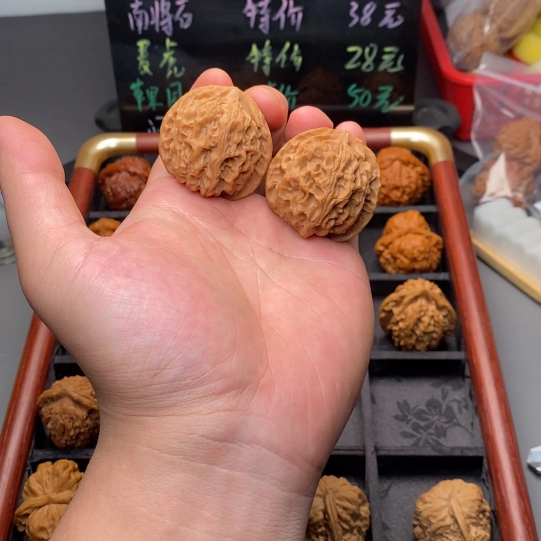 文玩核桃吊坠全品苹果园