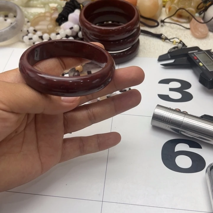 石英岩玉合金手镯