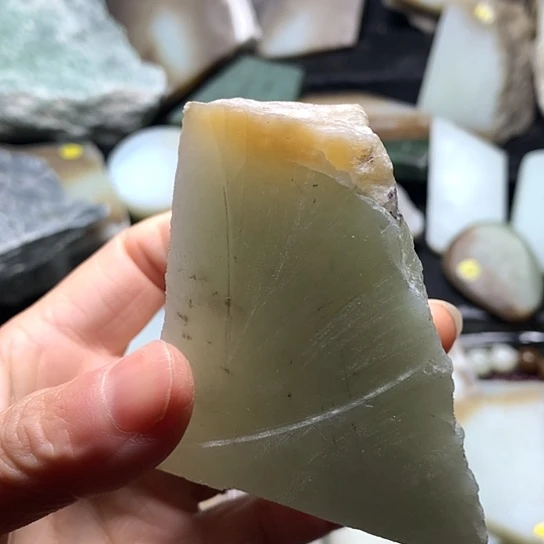 和田玉（糖玉）未镶嵌挂件