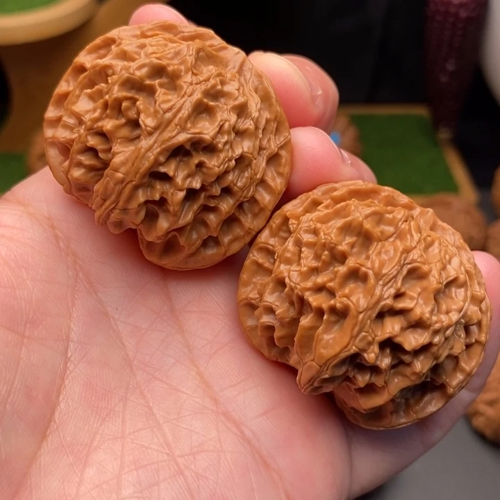 文玩核桃把件索*新苹果园43