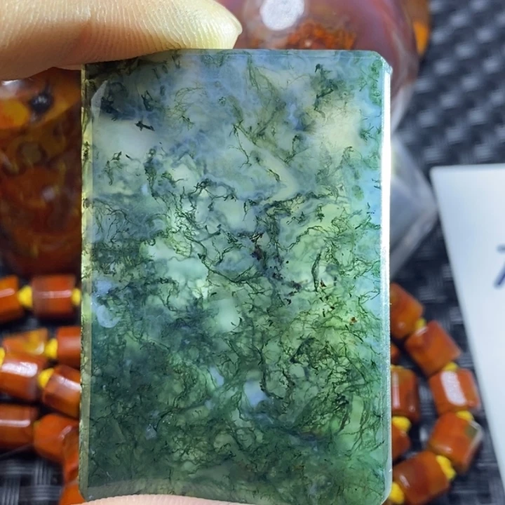 玛瑙/玉髓颈饰未镶嵌金***心