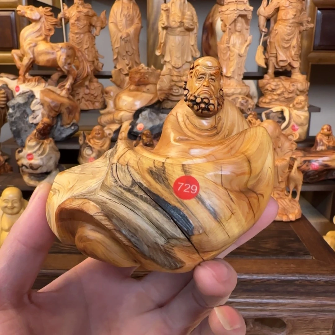 崖柏小木匠艺雕一物一拍
