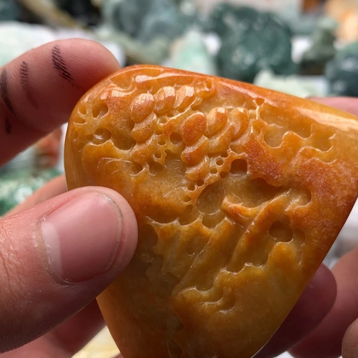 翡翠未镶嵌颈饰保真天然a货翡翠