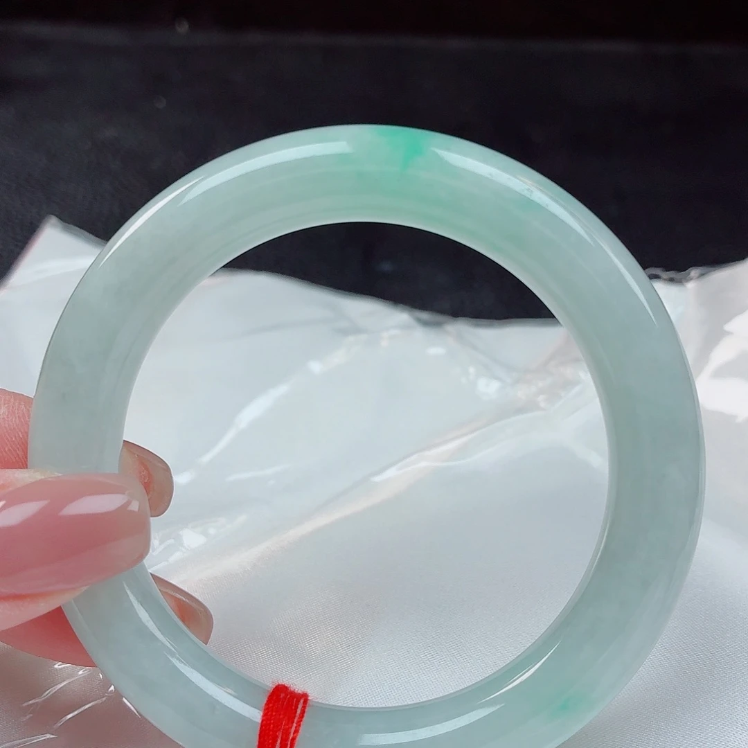 翡翠未镶嵌手镯55