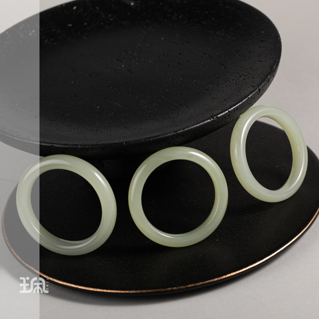 晴雨柔|和田玉*手镯*未镶嵌YYC25101613多样性发其一（Y）