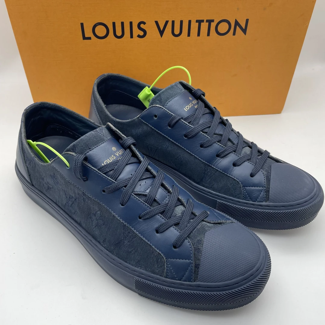 95新 LouisVuitton/路易威登 42欧码/蓝色老花帆布拼皮面男士板鞋
