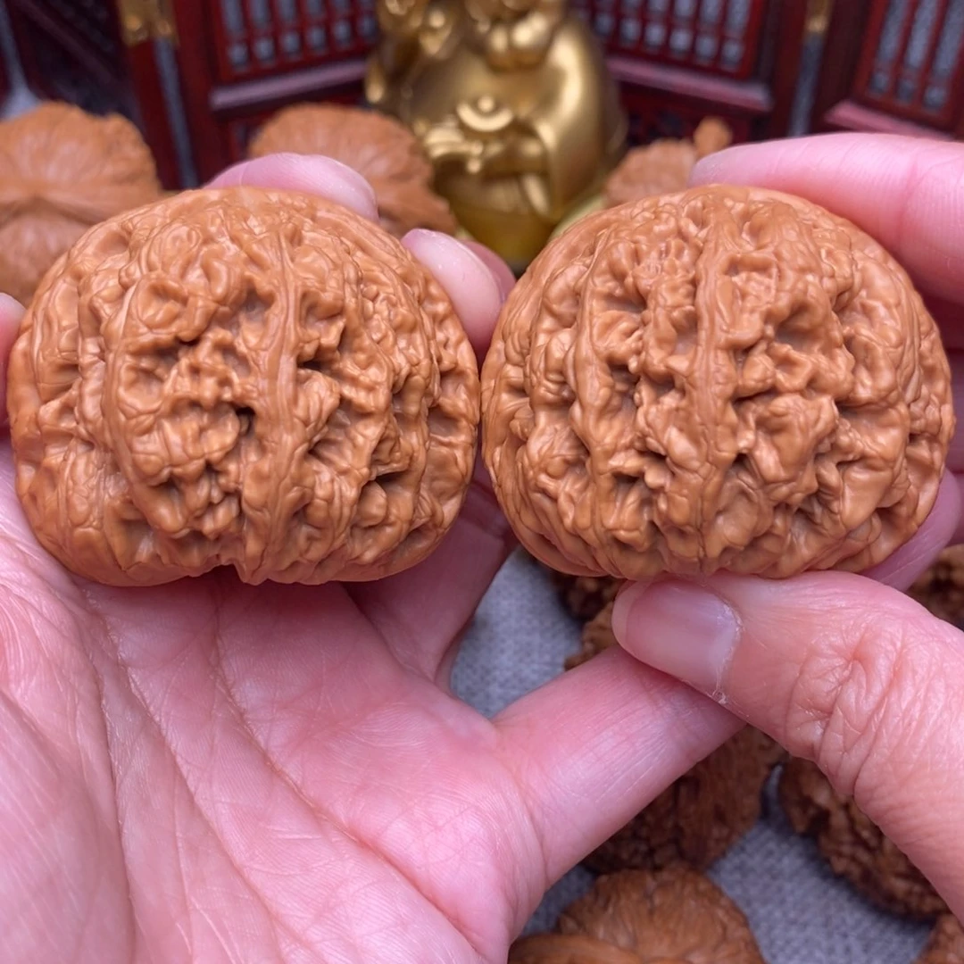 文玩核桃把件毕业肉球粗筋47尺(不议价)