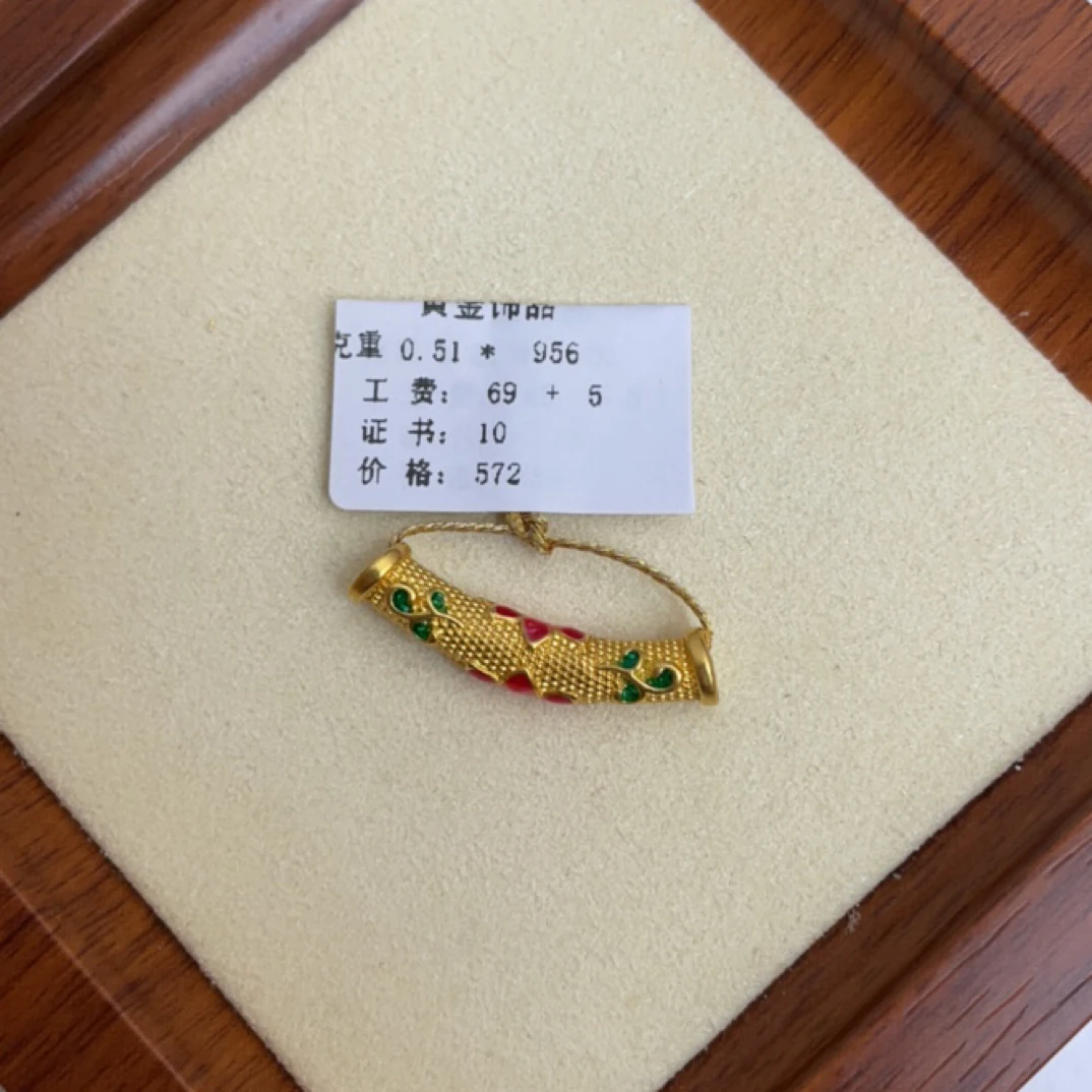 克重0.51莲花弯管提溜 足金999