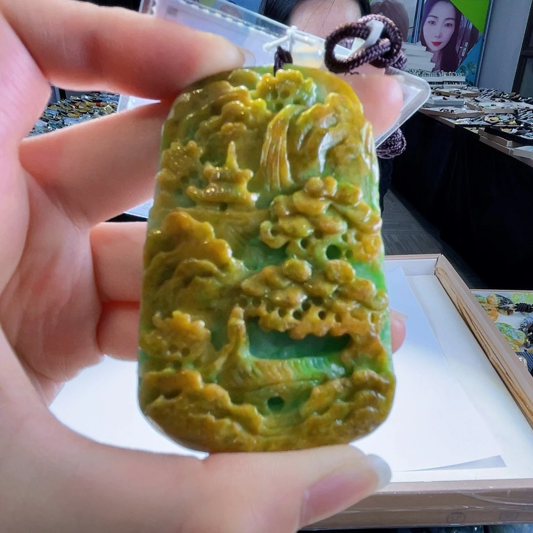 颈饰未镶嵌翡翠翡翠