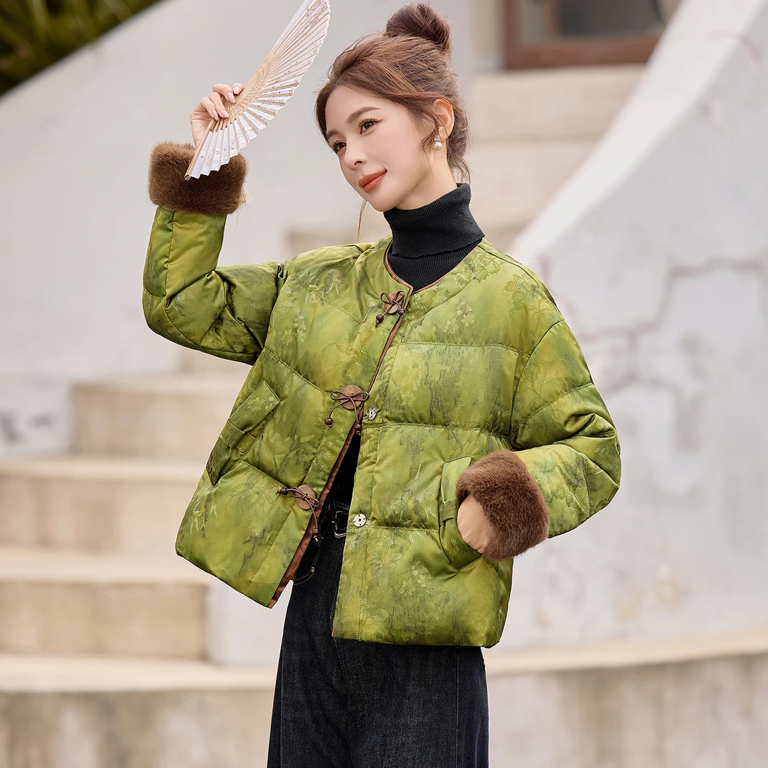 新中式羽绒服女冬季2025新款时尚好看短款加厚保暖国风白鸭绒外套