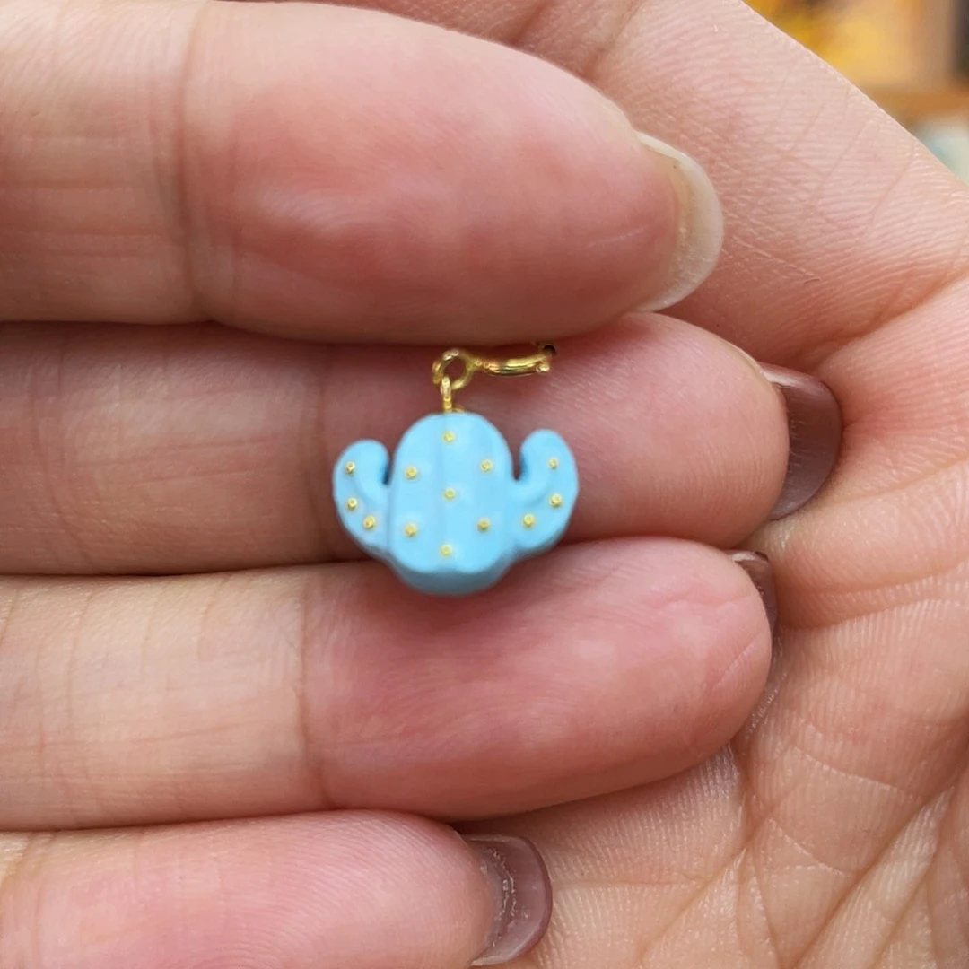 绿松石吊坠(不含链)18K金镶嵌