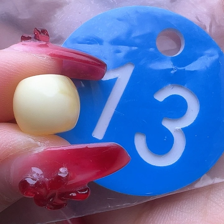 蜜蜡裸石未镶嵌10mm 直切