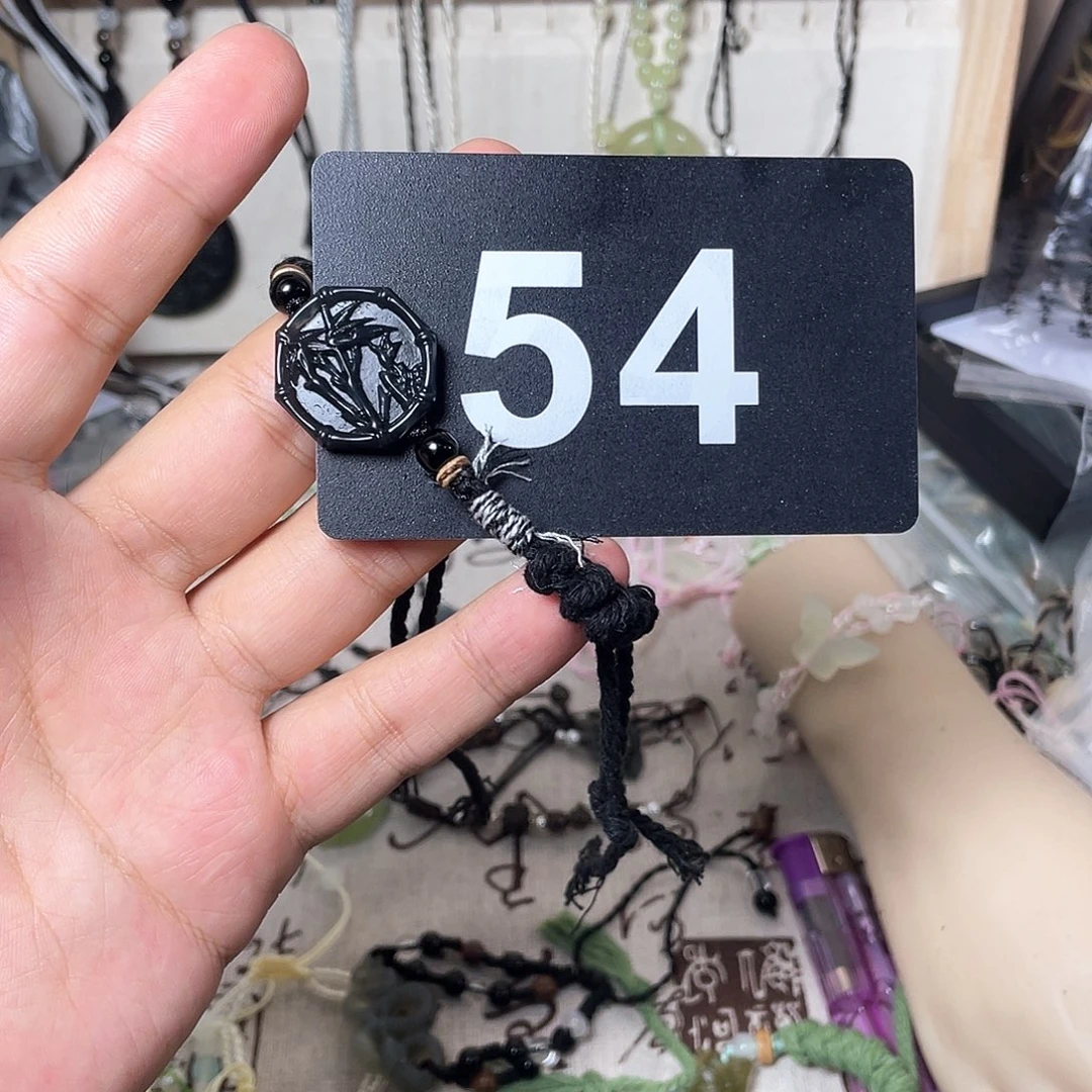 蛇纹石玉颈饰合金?**?