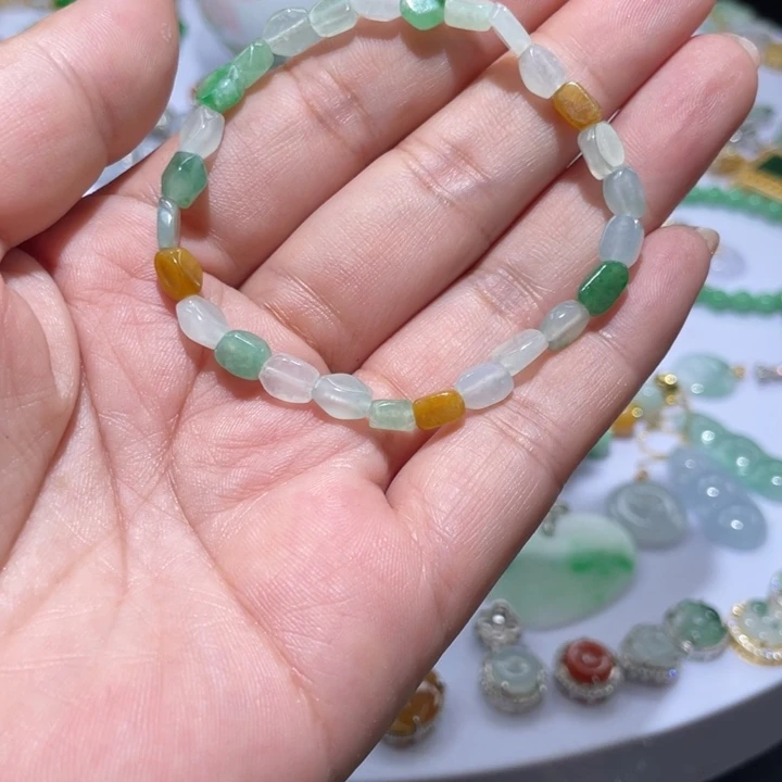 翡翠未镶嵌颈饰天然翡翠