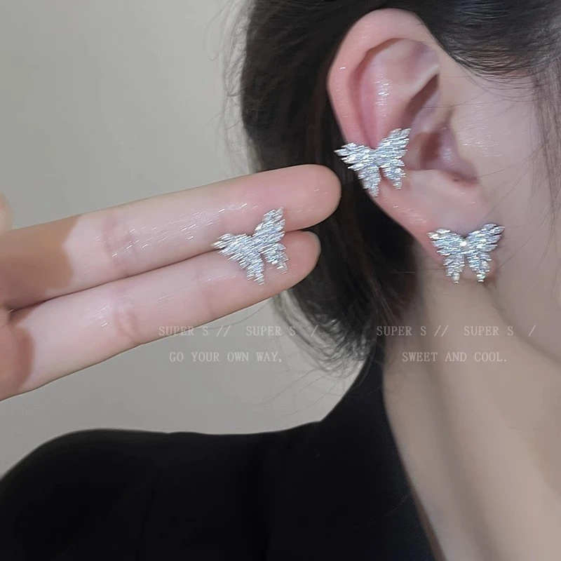 纯铜耳饰 精致气质锆石蝴蝶耳钉时尚轻奢2025新款小众高级感耳饰