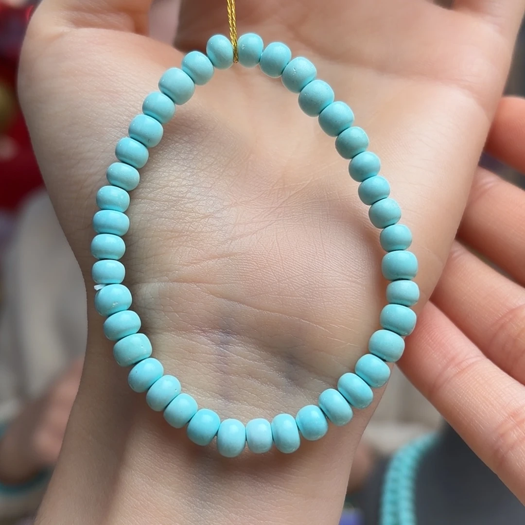 绿松石未镶嵌颈饰