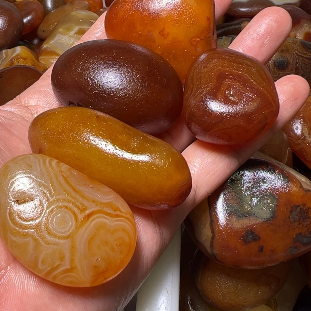 跑***快瓷片马达加斯加奇石