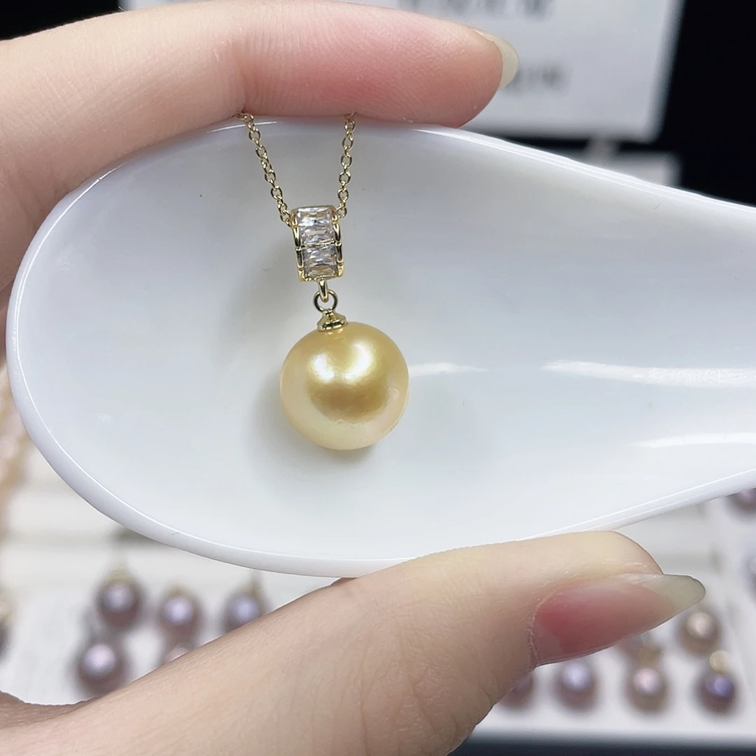 合金吊坠(赠链)淡水珍珠