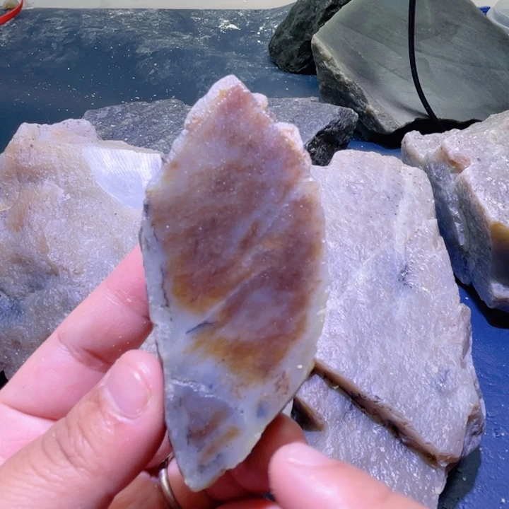 和田玉未镶嵌珠宝半成品